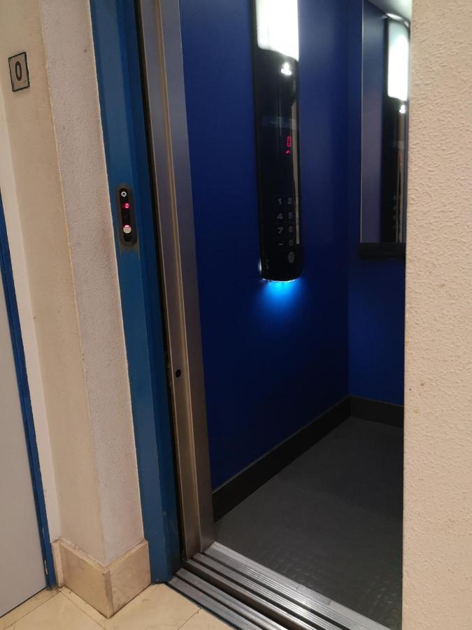 Suite Bilbao Arena Con Plaza De Garaje エクステリア 写真
